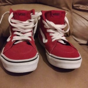 Boys Hightop Vans tennis shoes